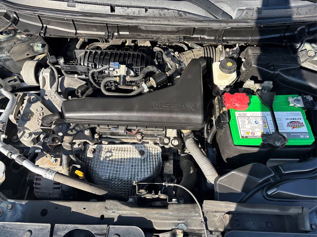 Used 2018 Nissan Rogue S image 13