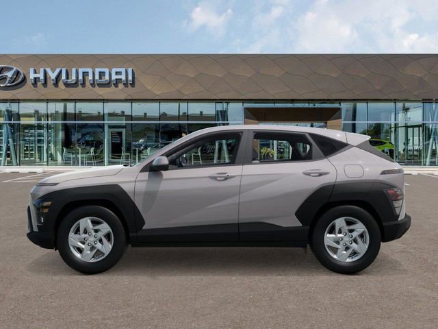 New 2025 Hyundai Kona SE image 3