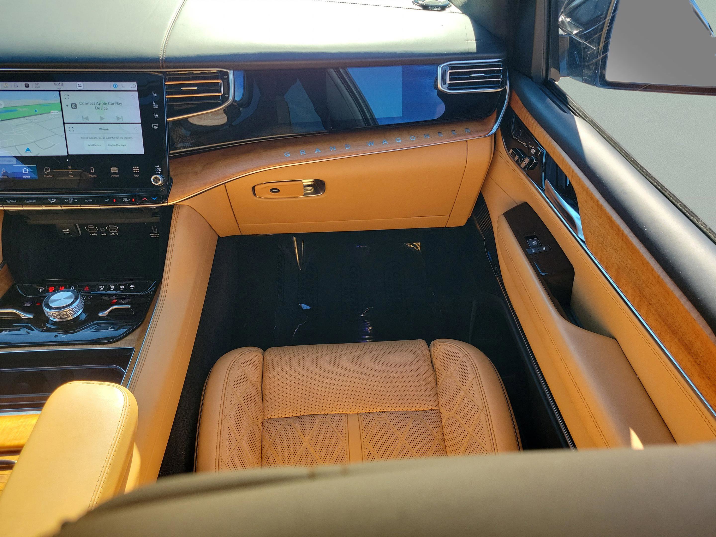 Used 2022 Jeep Grand Wagoneer Series III image 15