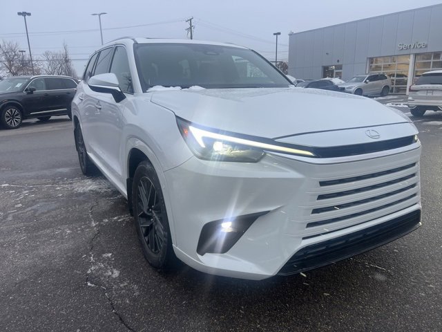 Used 2024 Lexus TX 350 AWD image 3