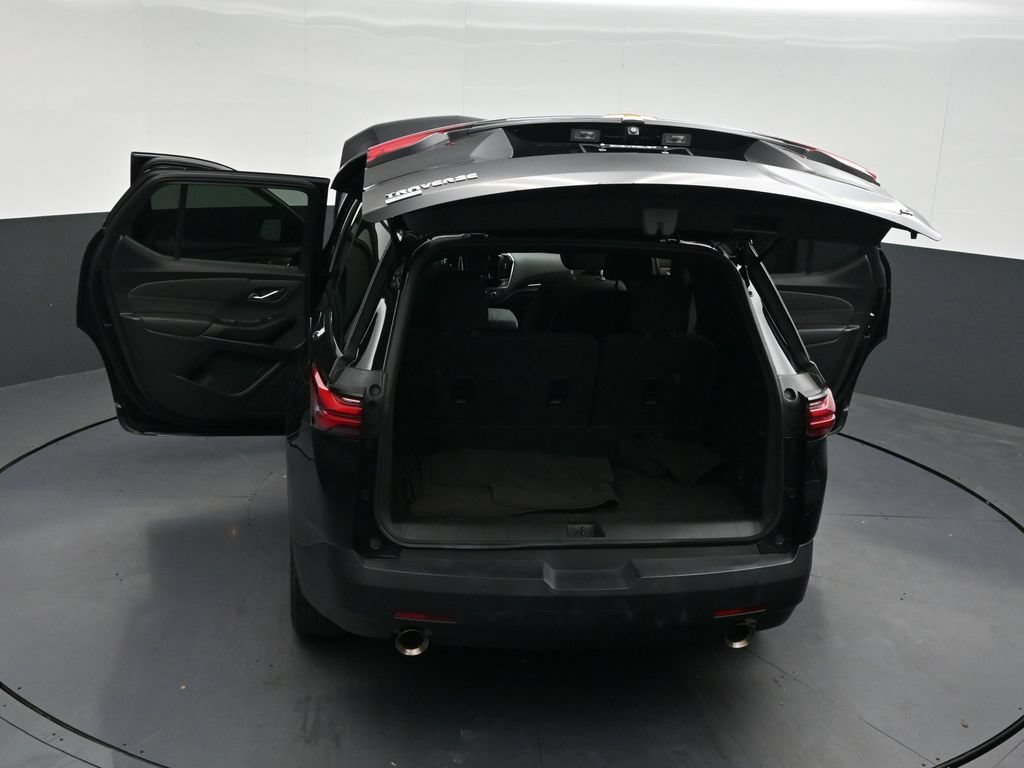 Used 2024 Chevrolet Traverse LT FWD image 36