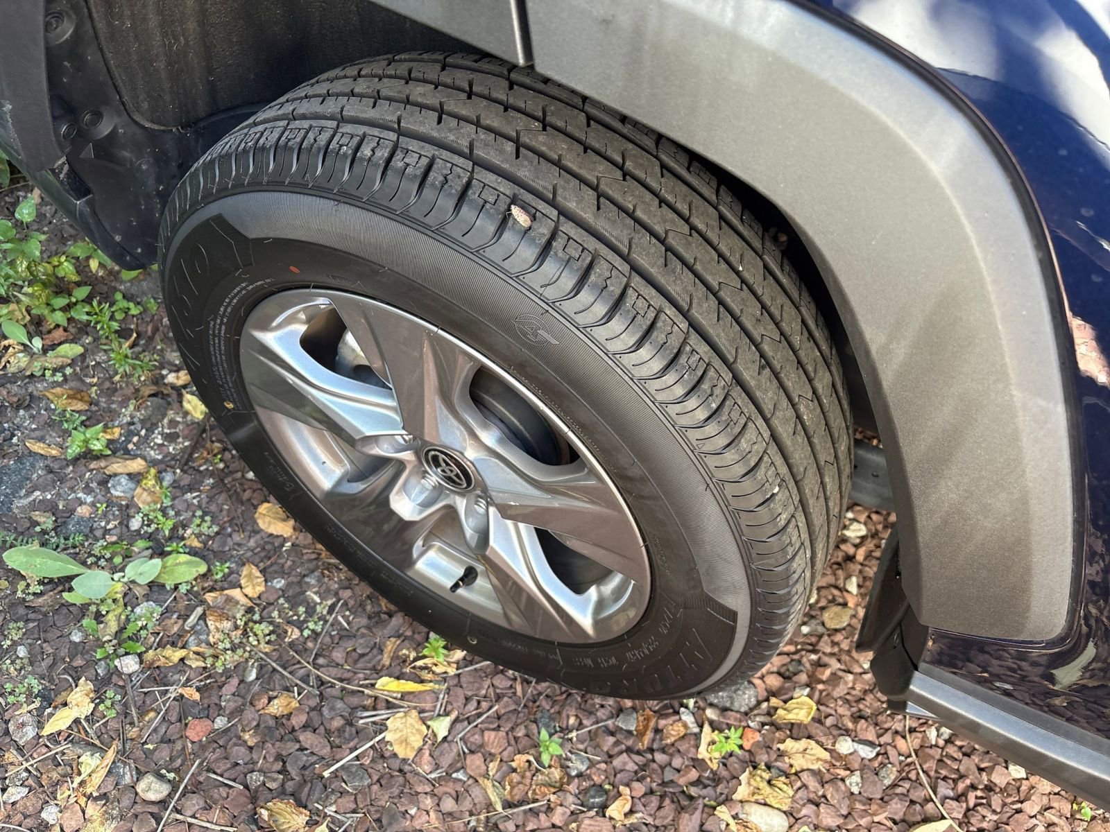 Used 2024 Toyota RAV4 XLE image 8