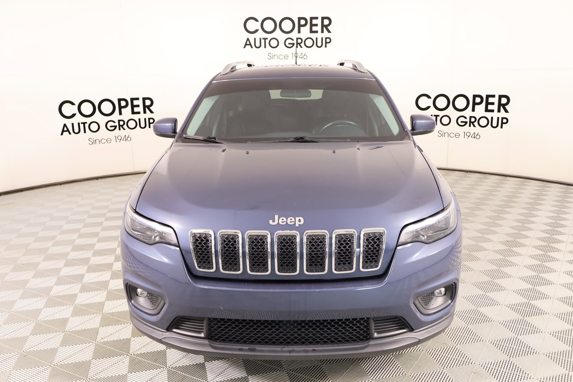 Used 2020 Jeep Cherokee Latitude Plus w/ Cold Weather Group image 9