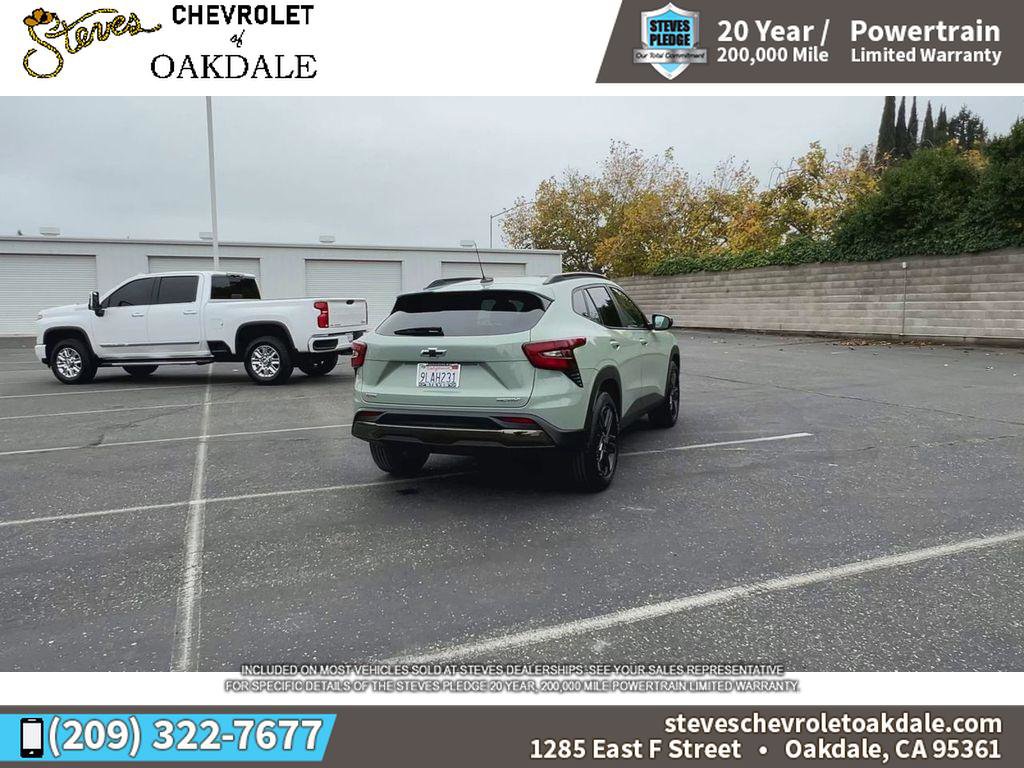 Certified 2024 Chevrolet Trax ACTIV w/ Sunroof Package image 11