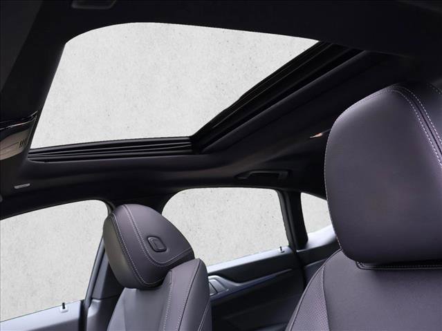Used 2023 BMW i4 eDrive35 w/ Premium Package RWD image 21