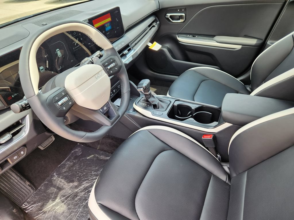 New 2026 Kia K4 GT-Line w/ GT-Line Premium Package FWD image 7