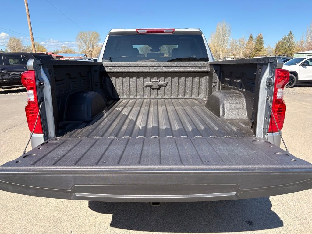 New 2026 Chevrolet Silverado 1500 Custom Trail Boss w/ Dark Appearance Package AWD/4WD image 6