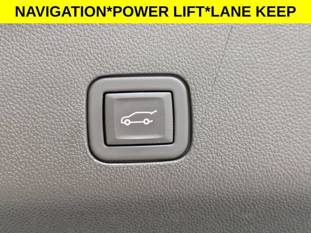Used 2023 Chevrolet Tahoe RST AWD/4WD image 34