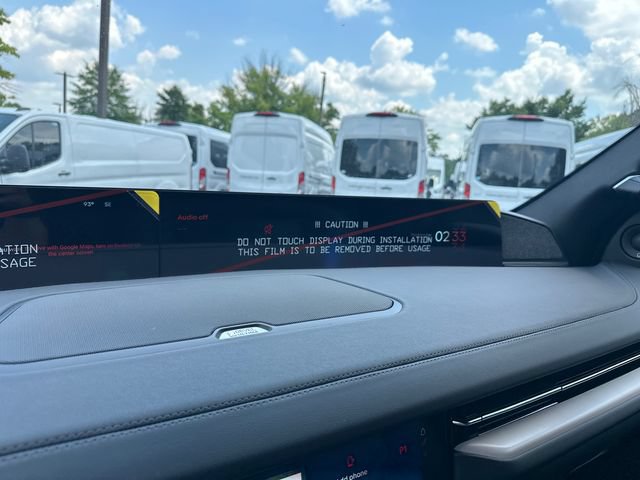 New 2026 Lincoln Navigator Reserve w/ Jet Appearance Package AWD/4WD image 25