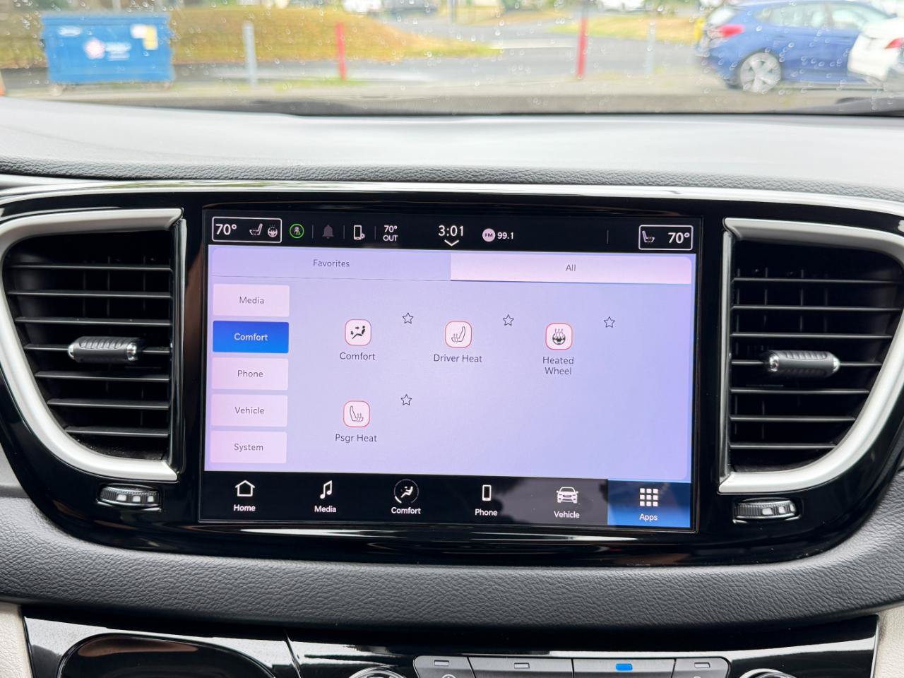 Used 2023 Chrysler Pacifica Touring-L FWD image 71