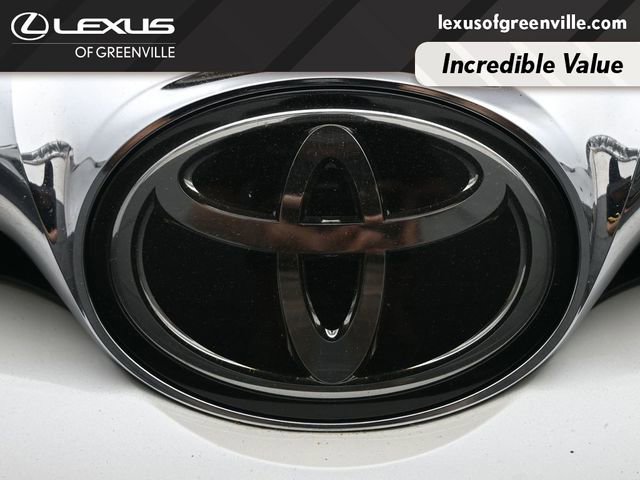 Used 2018 Toyota Avalon Limited FWD image 27