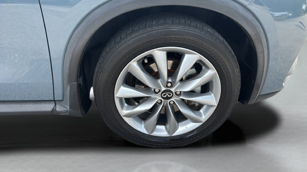 Used 2022 INFINITI QX50 Luxe FWD image 39