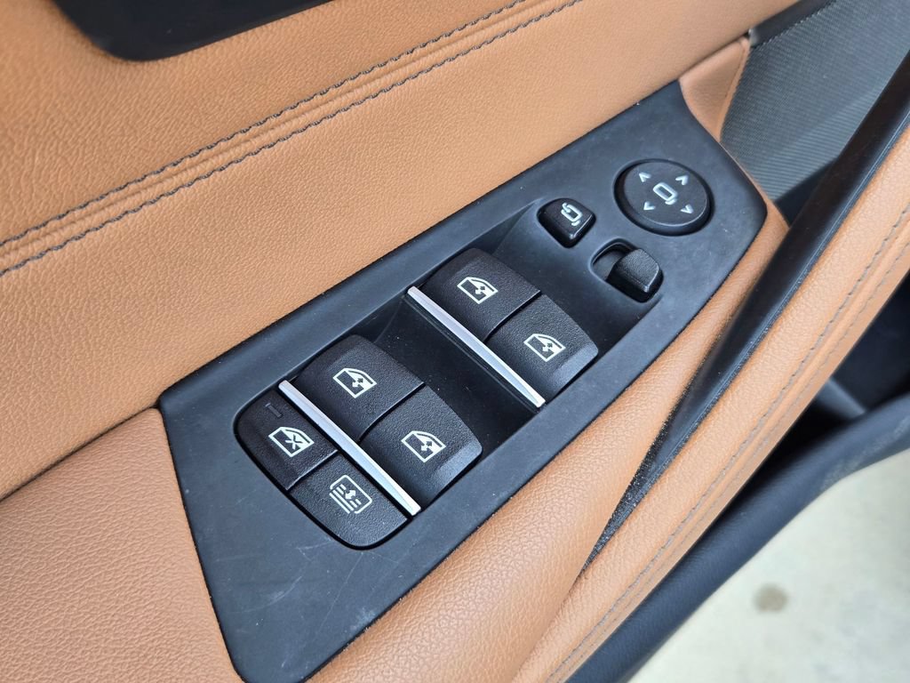 Used 2023 BMW 540i xDrive w/ Executive Package AWD/4WD image 12