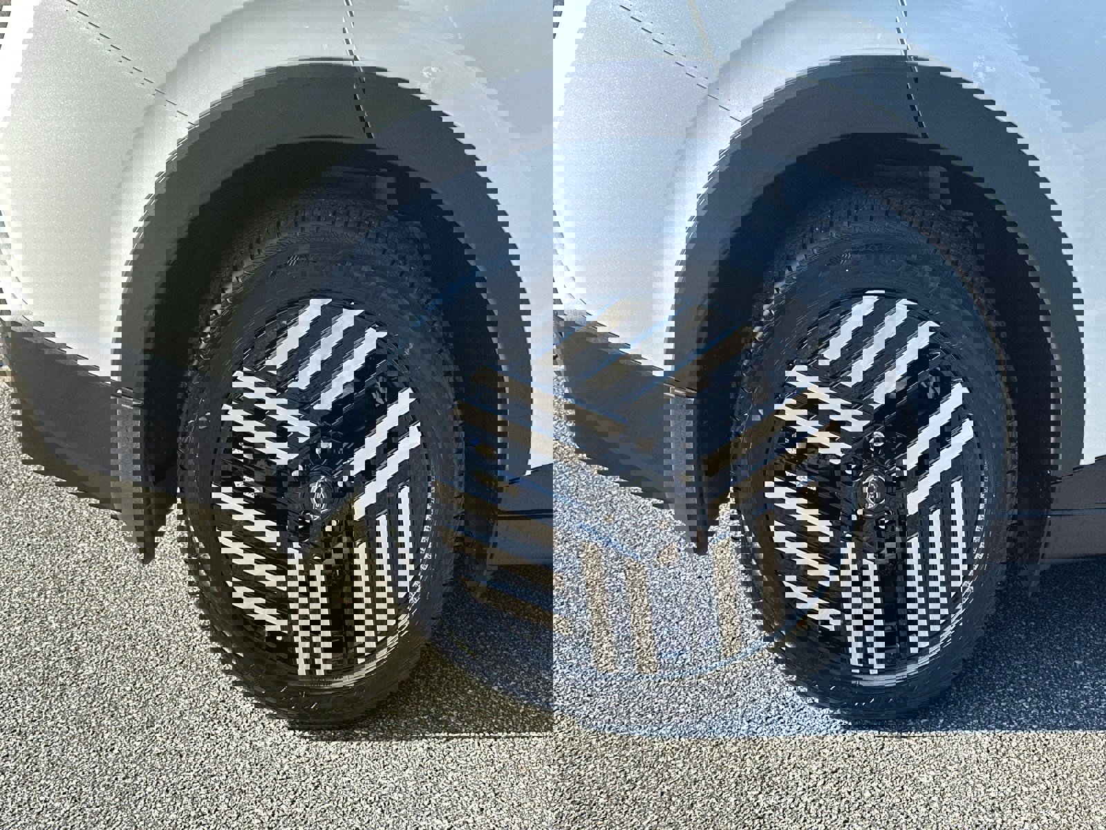 New 2026 Nissan Leaf SV+ w/ Floor Mat Package (SV+) image 17