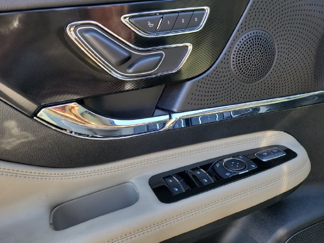 Used 2025 Lincoln Corsair FWD image 23