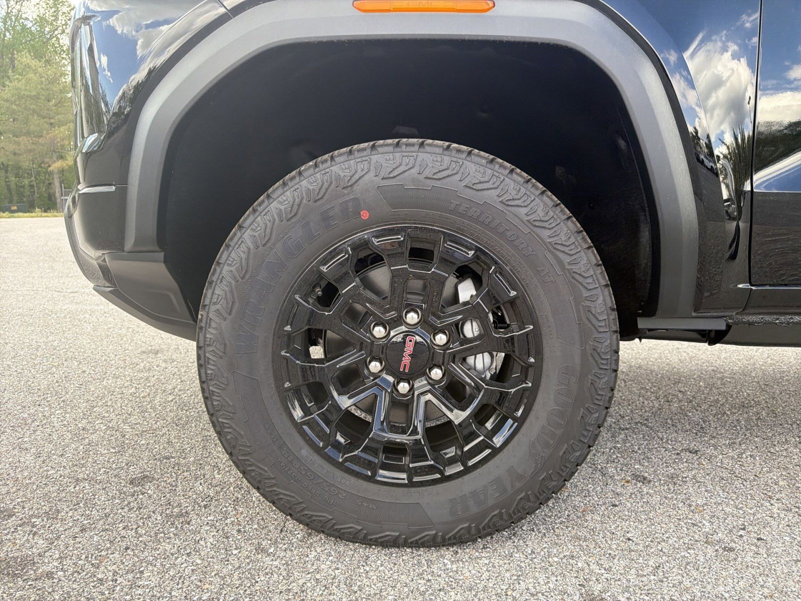 New 2026 GMC Canyon Elevation w/ Convenience Package AWD/4WD image 12