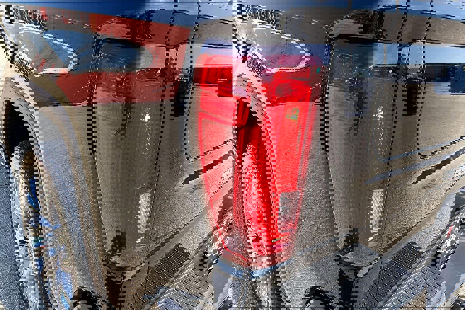 Used 2025 GMC Sierra 1500 Denali w/ Denali Reserve Package image 29