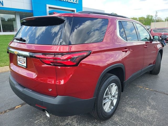 Used 2023 Chevrolet Traverse LT image 13