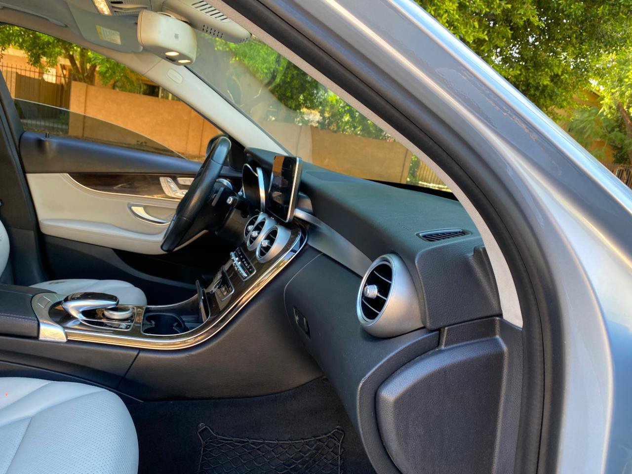 Used 2015 Mercedes-Benz C 300 Sedan image 46
