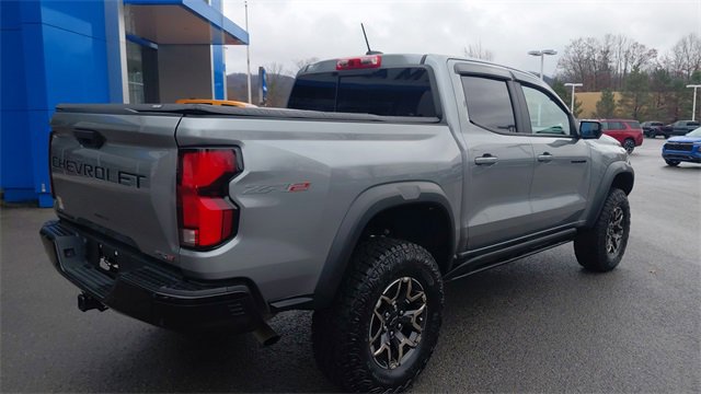 Certified 2024 Chevrolet Colorado ZR2 w/ Technology Package image 3