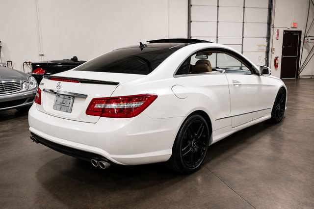 Used 2011 Mercedes-Benz E 550 Coupe image 5