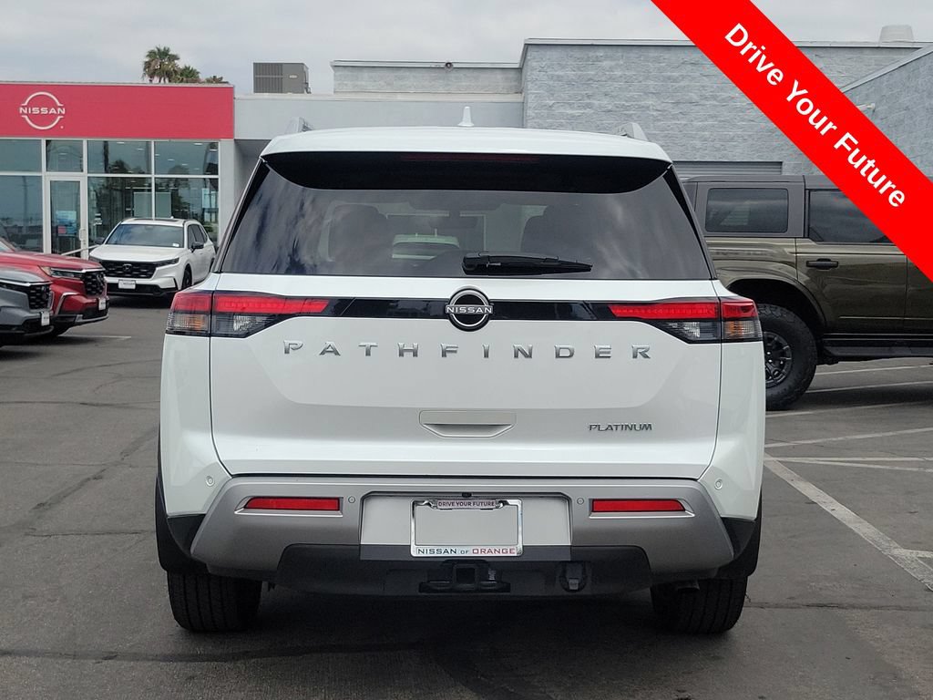 Used 2025 Nissan Pathfinder Platinum FWD image 33