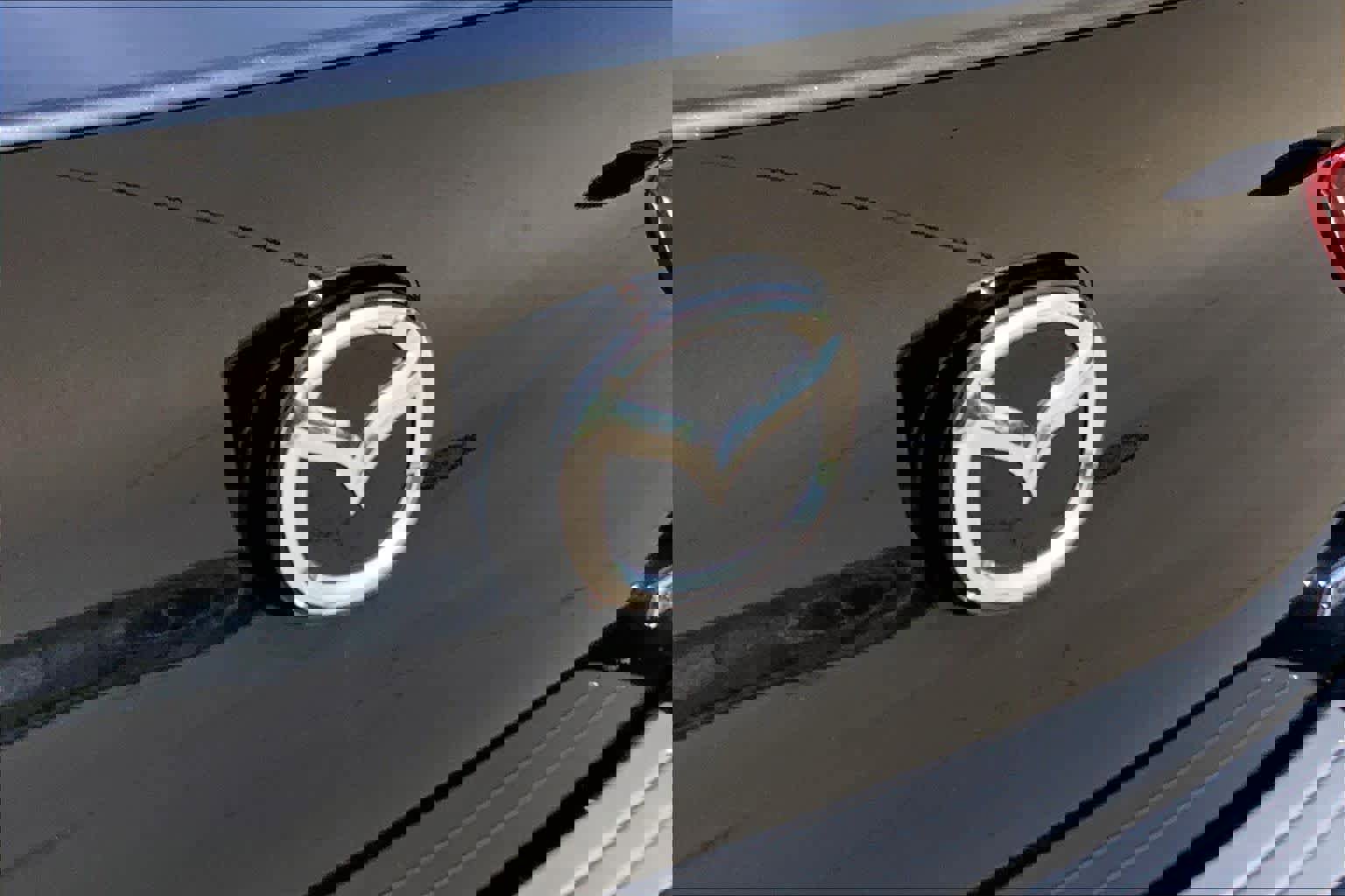 Used 2025 MAZDA MAZDA3 s image 10