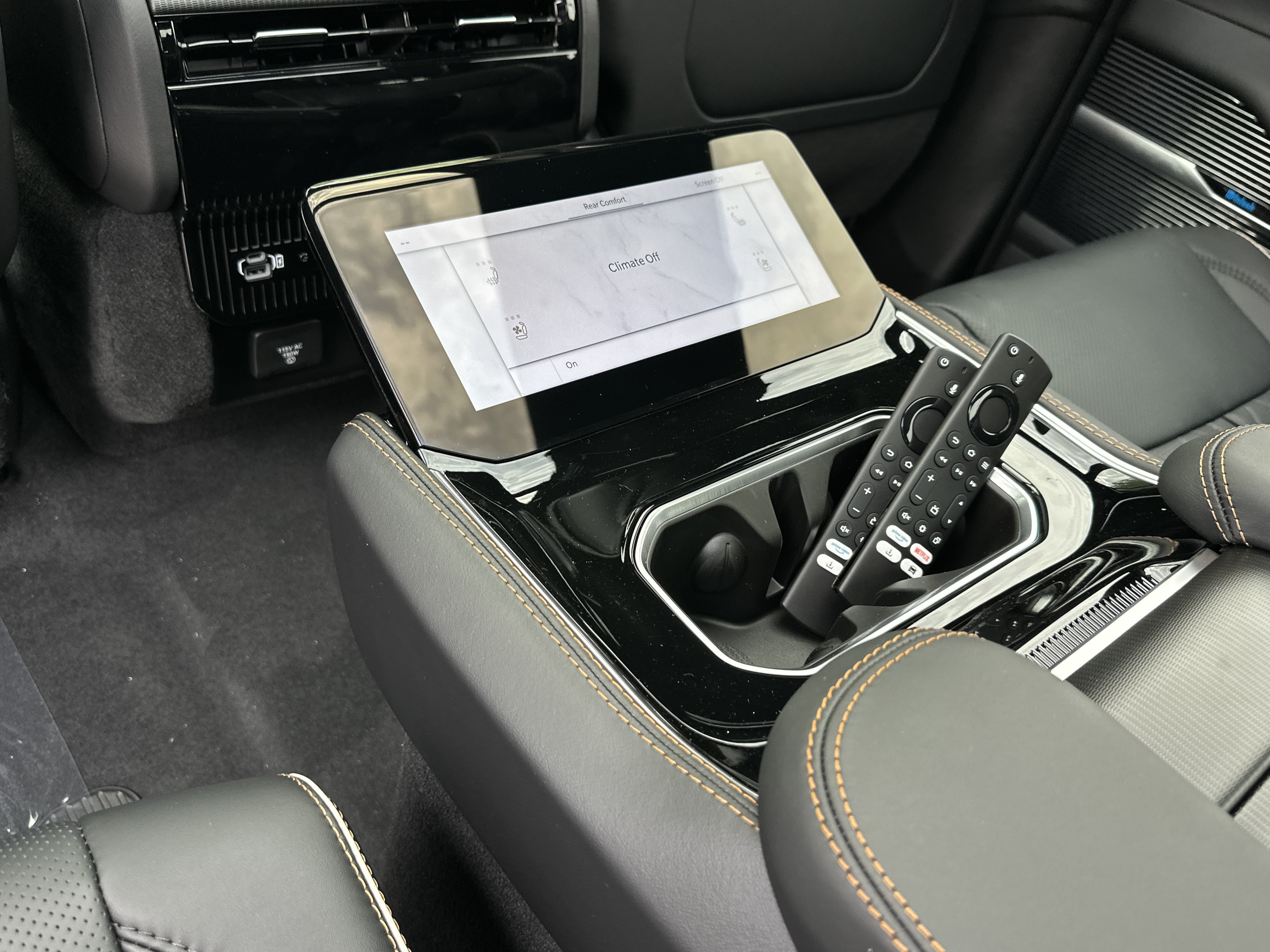 New 2026 Jeep Grand Wagoneer L Summit AWD/4WD image 33