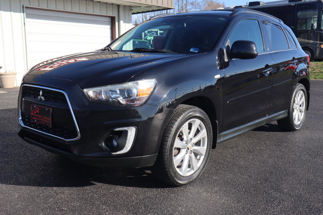 Used 2015 Mitsubishi Outlander Sport SE image 20
