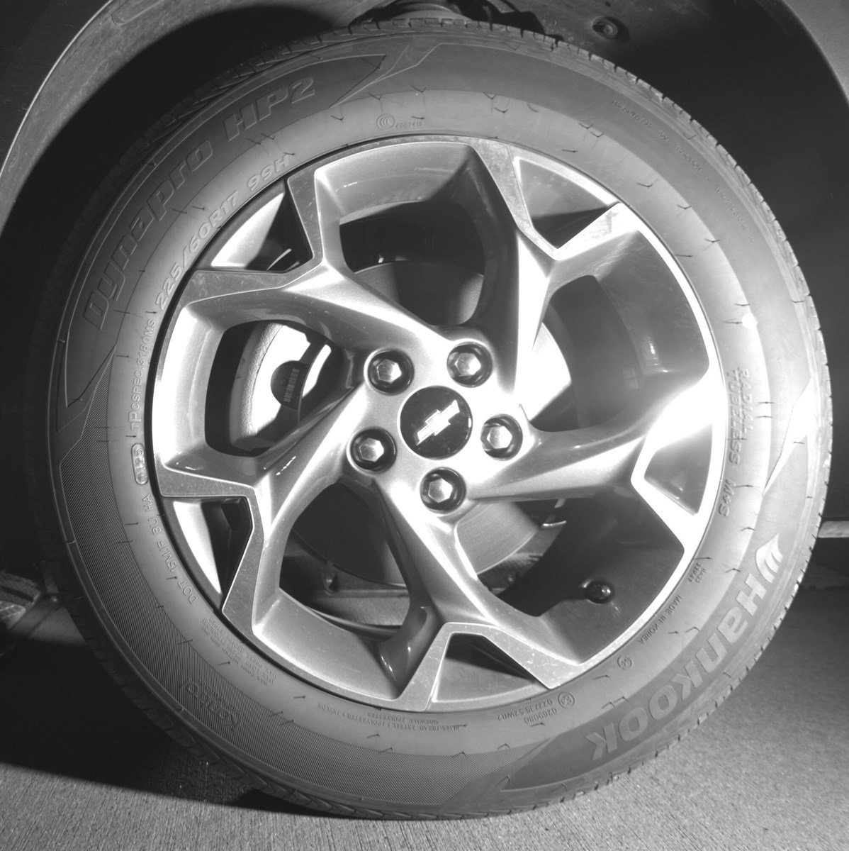 Used 2025 Chevrolet Trax LT w/ LT Convenience Package FWD image 9