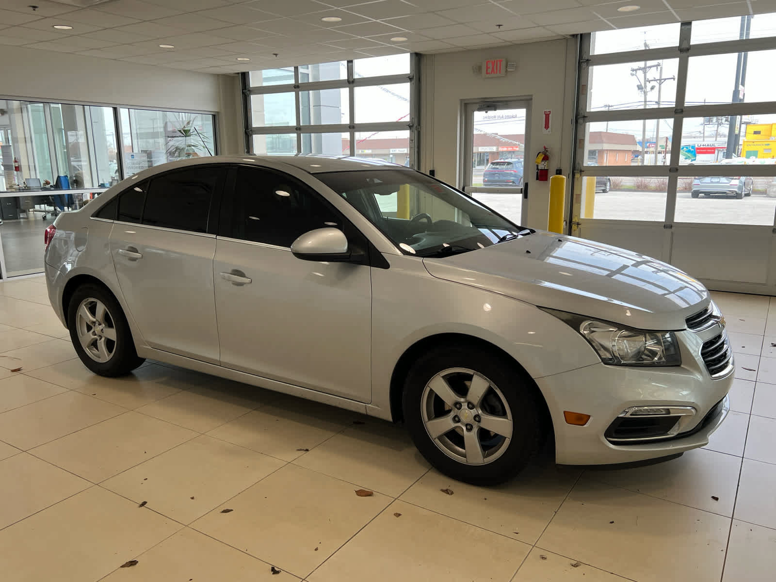 Used 2015 Chevrolet Cruze LT image 1