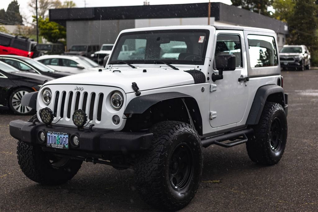 Used 2015 Jeep Wrangler Sport AWD/4WD image 6