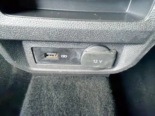 Used 2020 Volkswagen Tiguan SE FWD image 20