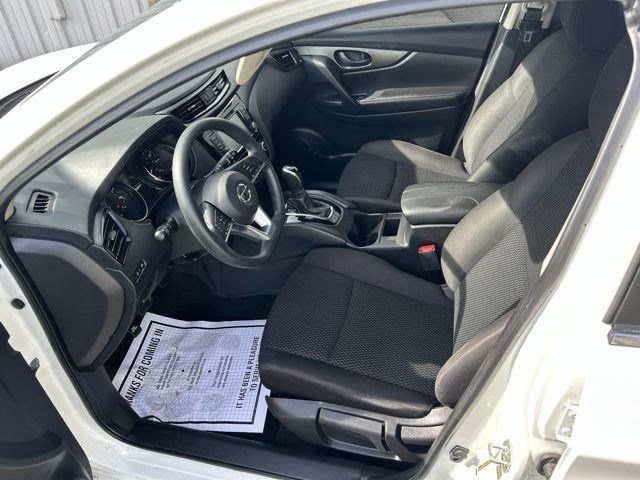 Used 2022 Nissan Rogue Sport S FWD image 13