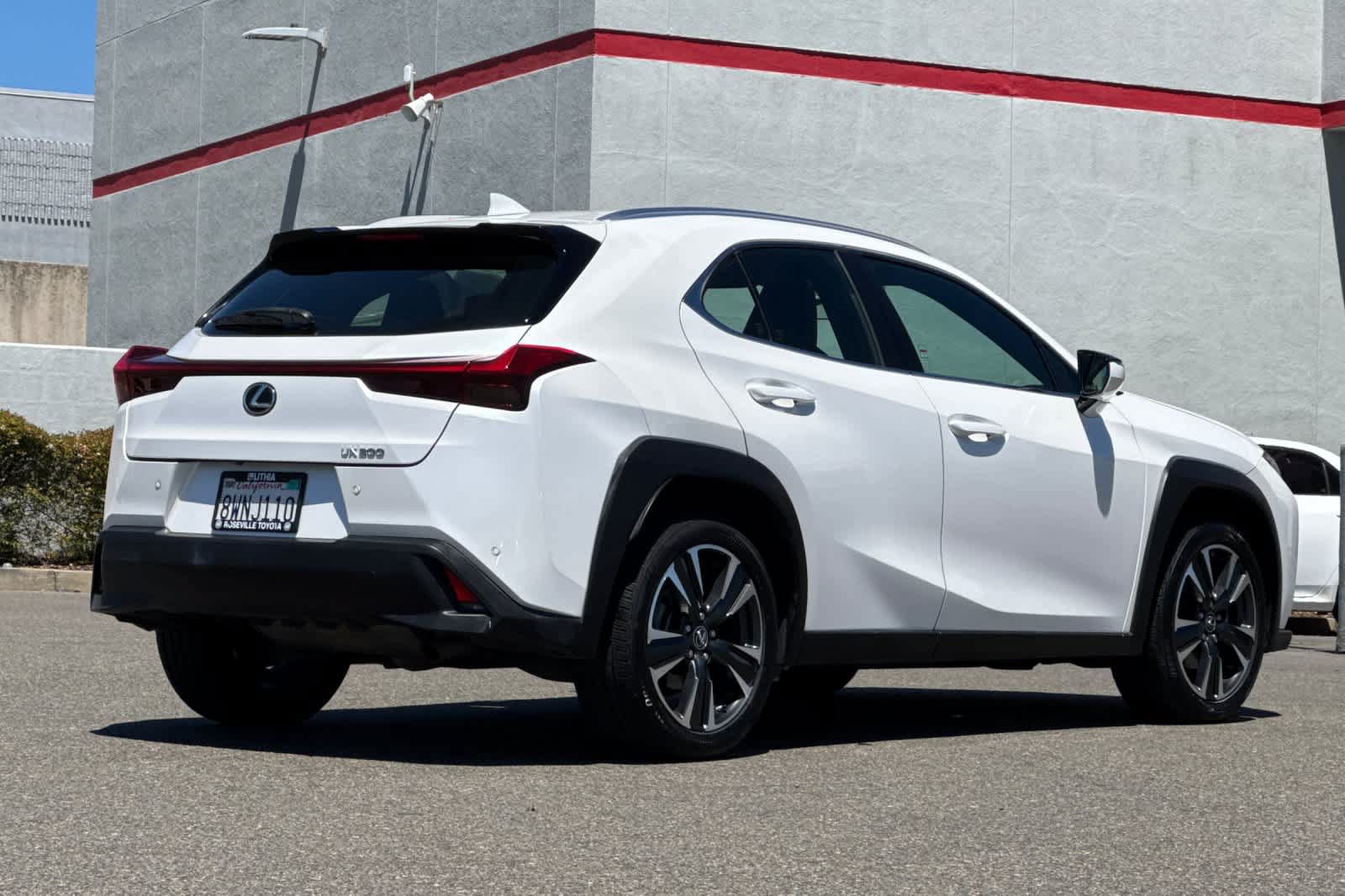 Used 2021 Lexus UX 200 w/ Accessory Package (Z1) FWD image 2