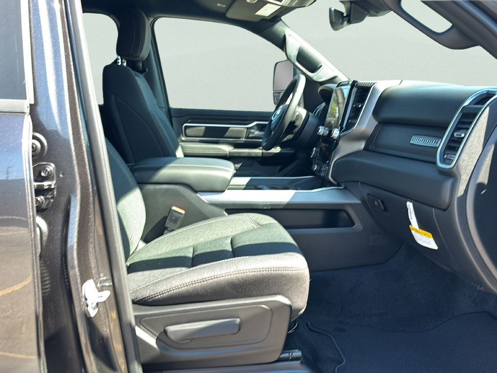 New 2026 RAM 1500 Big Horn AWD/4WD image 10