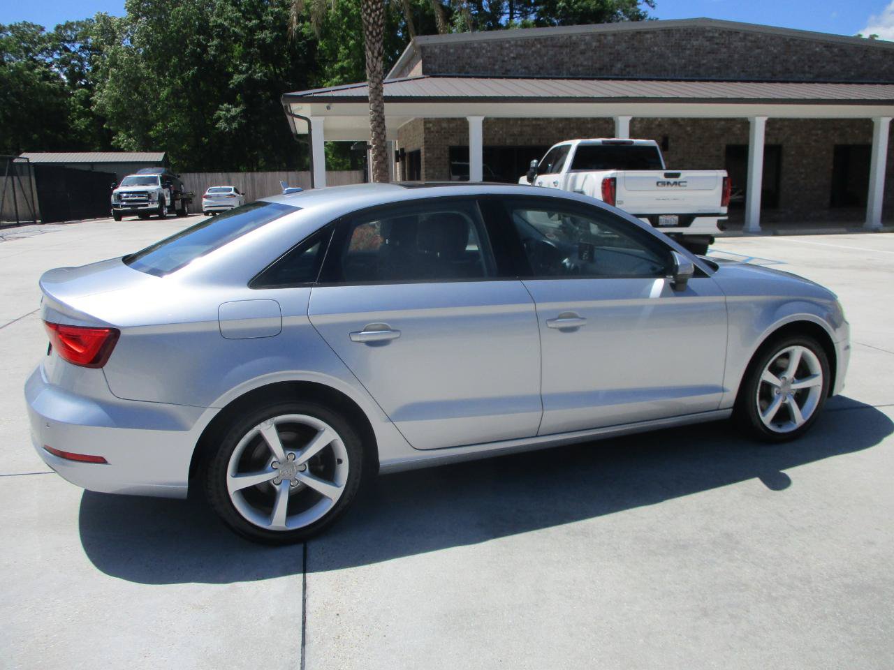 Used 2016 Audi A3 1.8T Premium w/ Audi MMI Navigation Plus FWD image 8