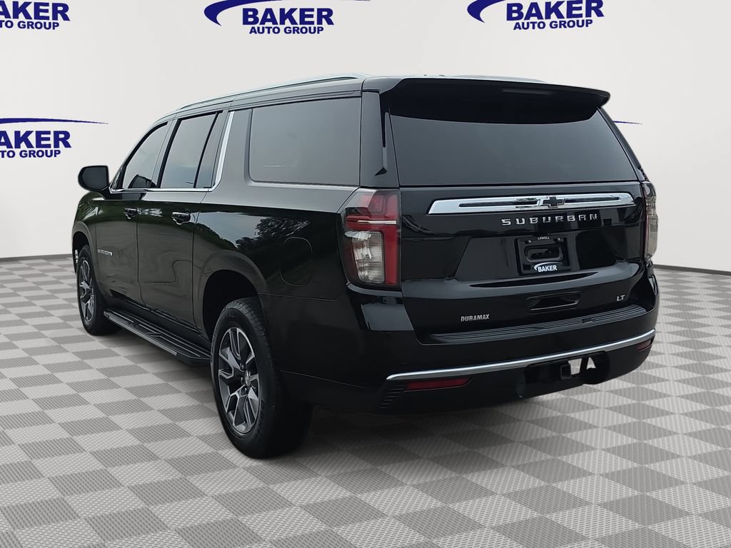 Used 2022 Chevrolet Suburban LT w/ Luxury Package AWD/4WD image 7