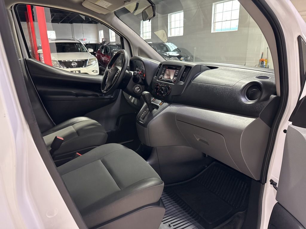 Used 2019 Nissan NV200 S FWD image 36