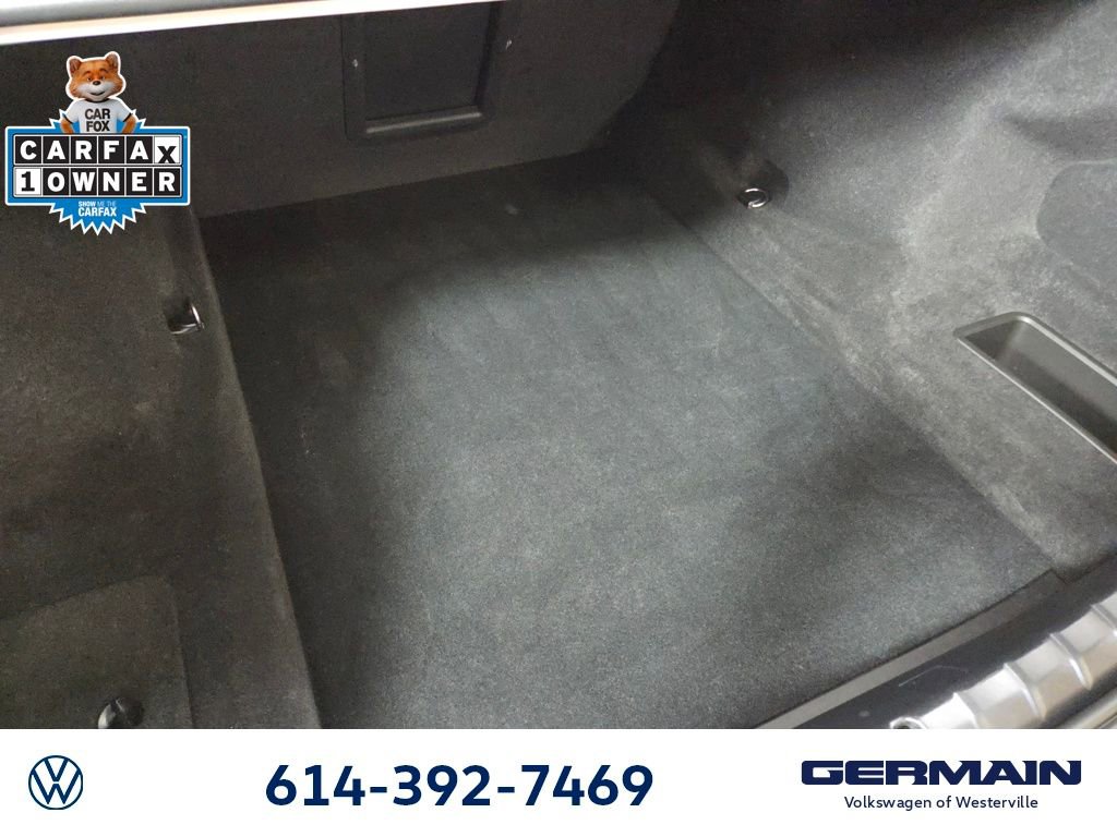 Used 2025 BMW 740i xDrive image 18