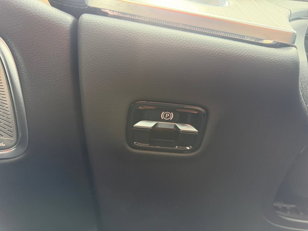 Certified 2024 Mercedes-Benz E 450 4MATIC Sedan image 23