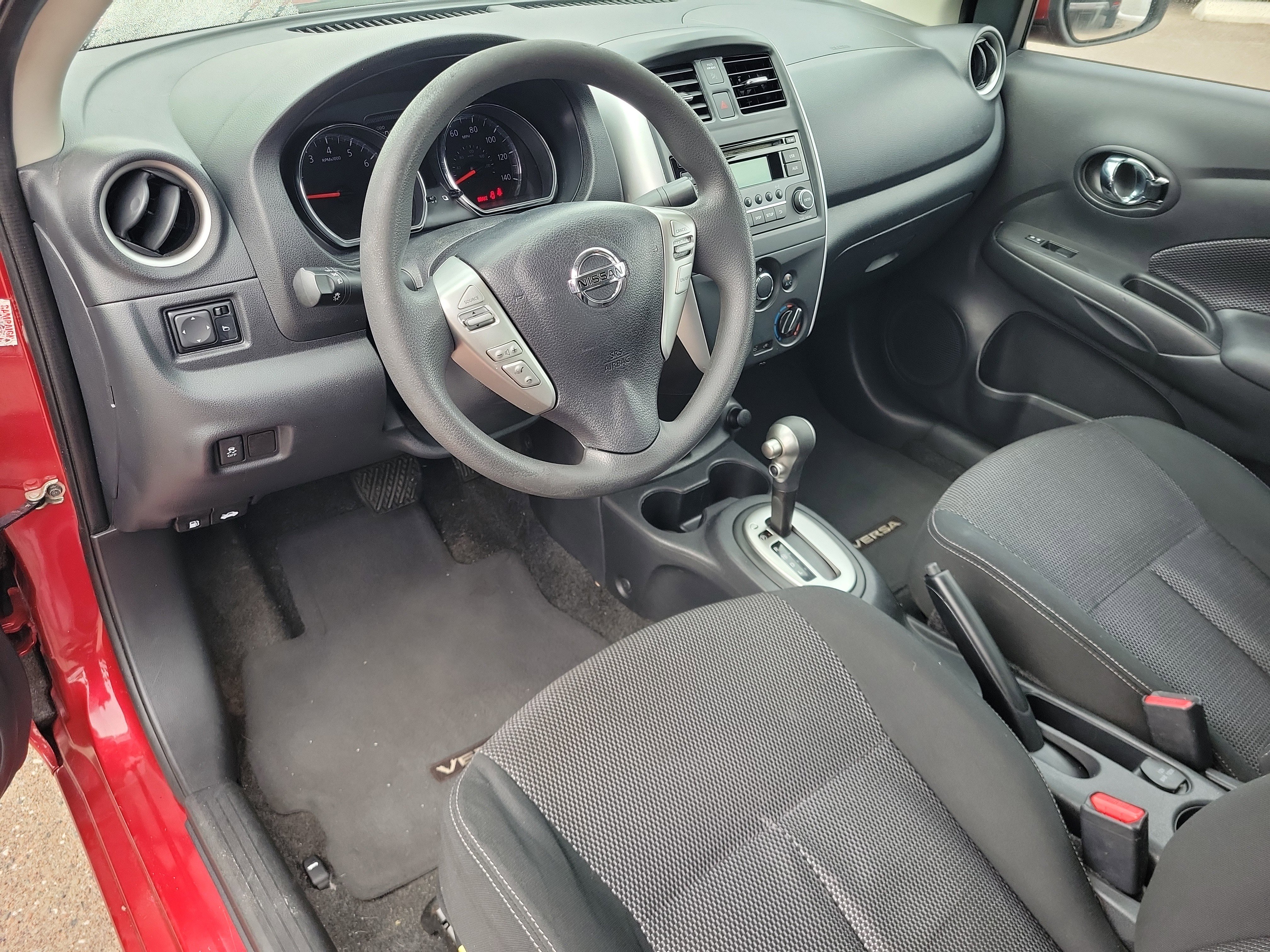 Used 2017 Nissan Versa SV image 22