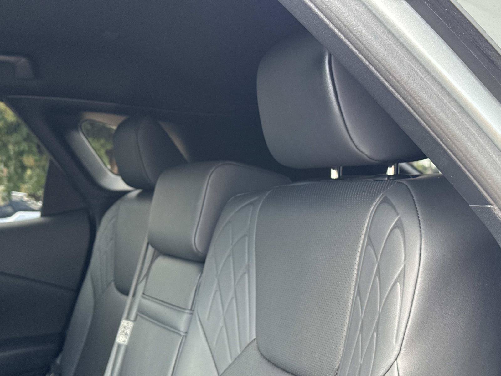 Used 2023 Lexus RX 350 FWD w/ Accessory Package (Z1) image 18