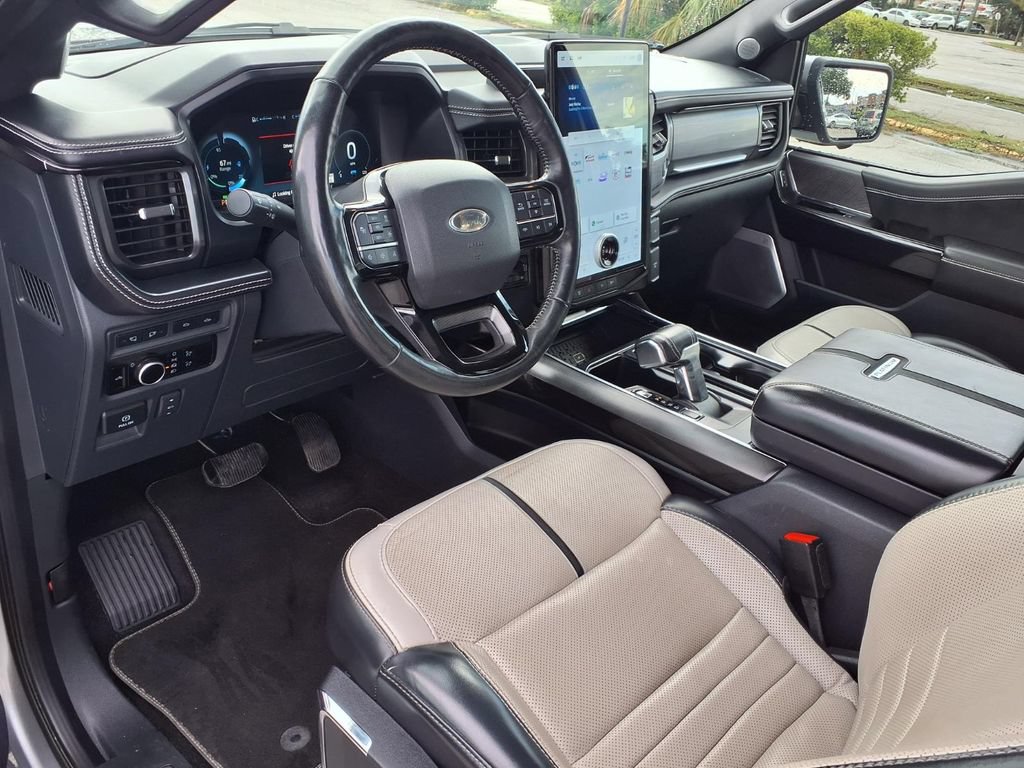 Used 2023 Ford F150 Lightning Platinum AWD/4WD image 23