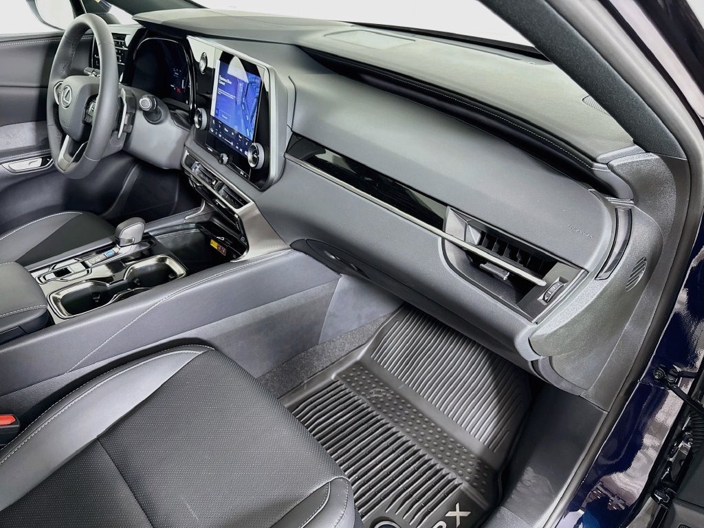 Certified 2026 Lexus RX 350 FWD w/ Accessory Package (Z1) image 29