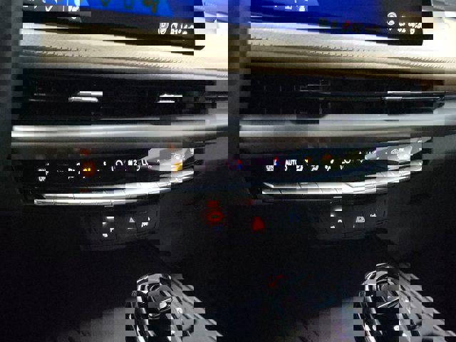 Certified 2024 Cadillac XT4 Luxury FWD image 24