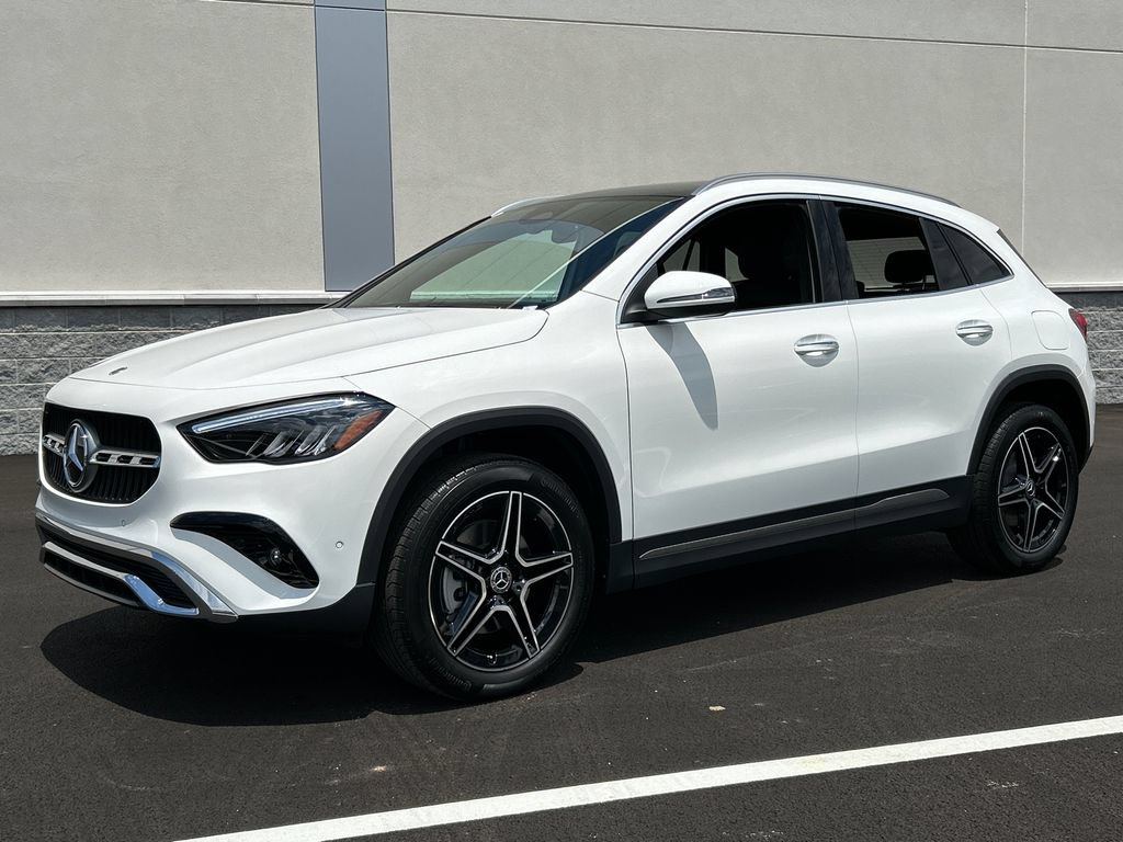 New 2026 Mercedes-Benz GLA 250 4MATIC image 1