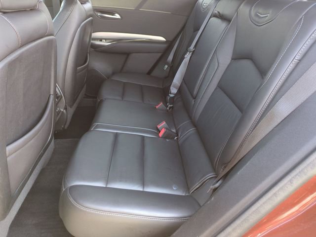 Used 2020 Cadillac XT4 Premium Luxury w/ Cold Weather Package AWD/4WD image 15