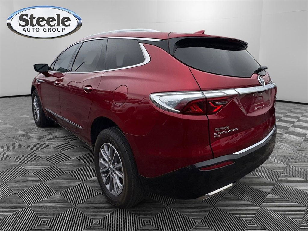 Used 2024 Buick Enclave Premium image 3