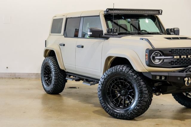 Used 2025 Ford Bronco Badlands AWD/4WD image 27